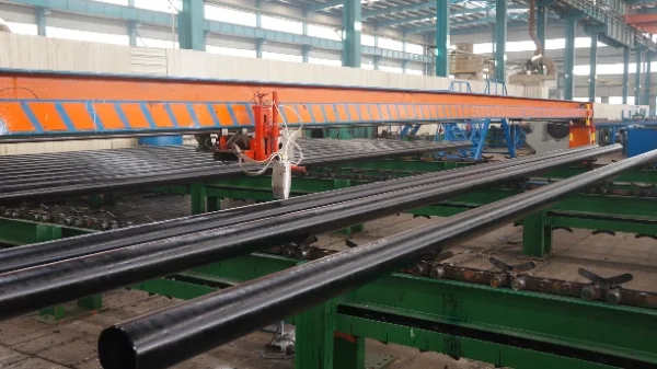 proveedor de tubería de revestimiento sin costura seamless casing pipe supplier